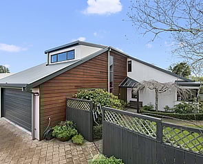 3 Melrose Place - AUGUST 2019