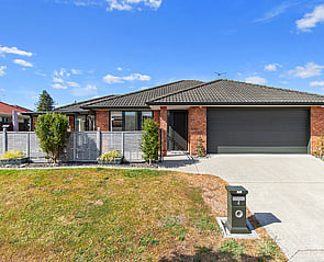 4 Parkside Drive - FEBRUARY 2020