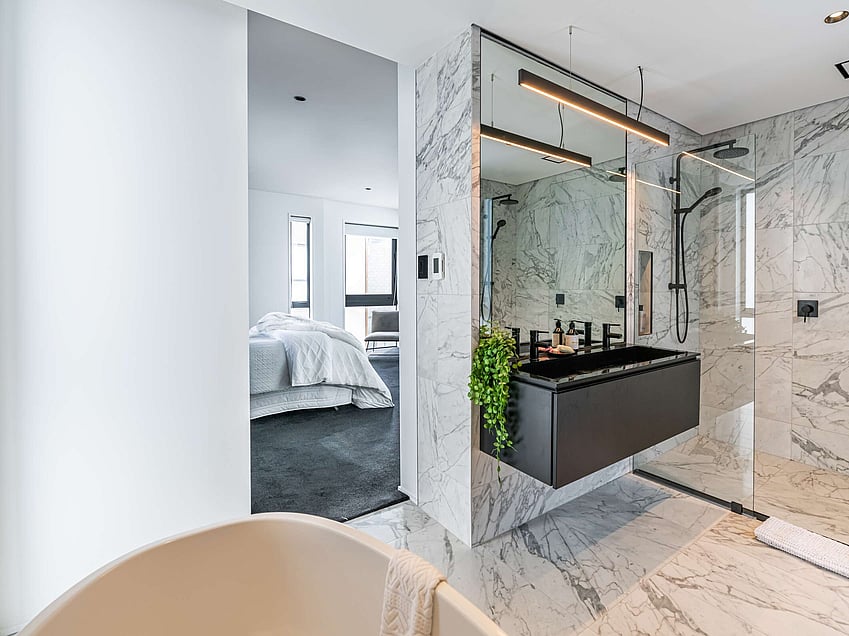 Image of a residential home renovation. Newly remodelled ensuite bathroom by Auckland builders, Eden Construction. New Zealand.