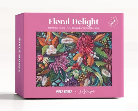 Floral Delight 1000 piece jigsaw puzzle featuring a stunning bouquet of flowers – perfect gift for flower lovers and puzzle enthusiasts.