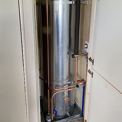 Hot Water & Mains Pressure