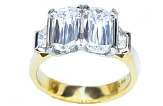 Crisscuts & Trapezoid diamonds set in Platinum