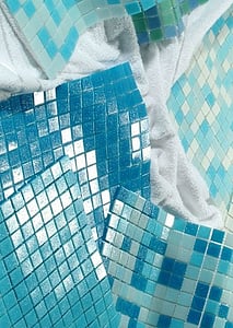 Atolli pool tiles