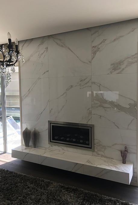 Milford -Fire Place and Bathroom