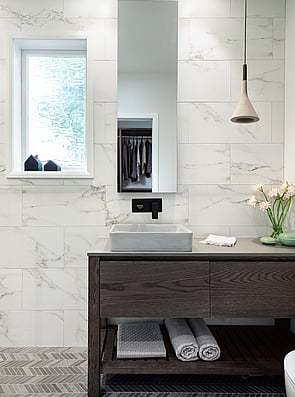 Designer Natalie Du Bois / Photographer Studio Weir