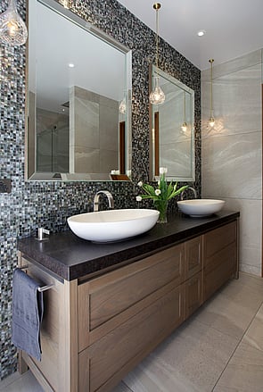 Bathroom designed by Natalie Du Bois / Photo by Jamie Cobel