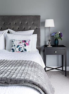 Designer Natalie Du Bois / Photographer Studio Weir