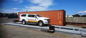 3 Deck - Size:•3 x 4m long x 2.9m wide decks giving 12m total length.•Spacers between decks (live or not) can be added to increase length to either 14m or 16m.Capacity:•40,000kgs for three decks.Load Cells:•4 x 10ton shear beams per deck.•IP68 Protection rating.