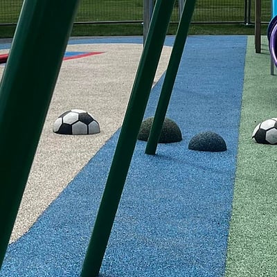 picutre of custom made 3D rubber soccer balls