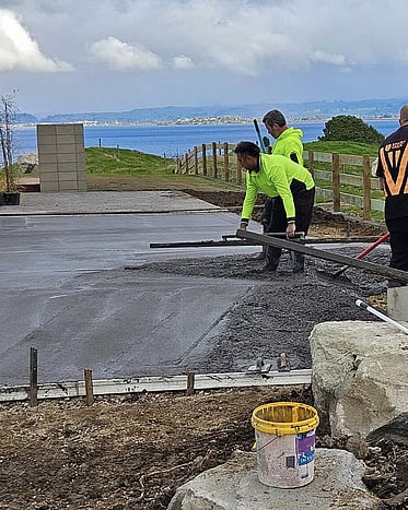 Stylish driveway for a residential property in Rotorua with a view on the lake