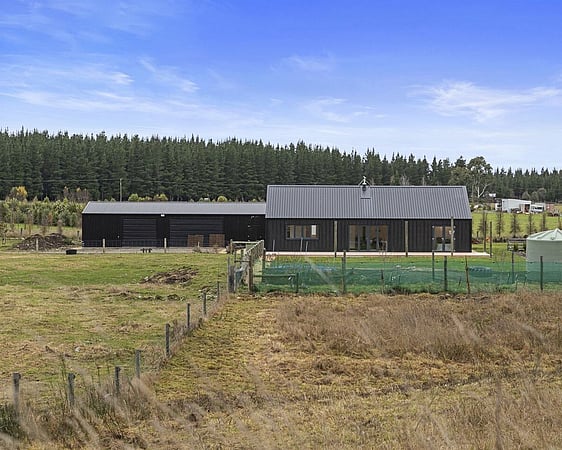 Sustainable rural house design - Canterbury