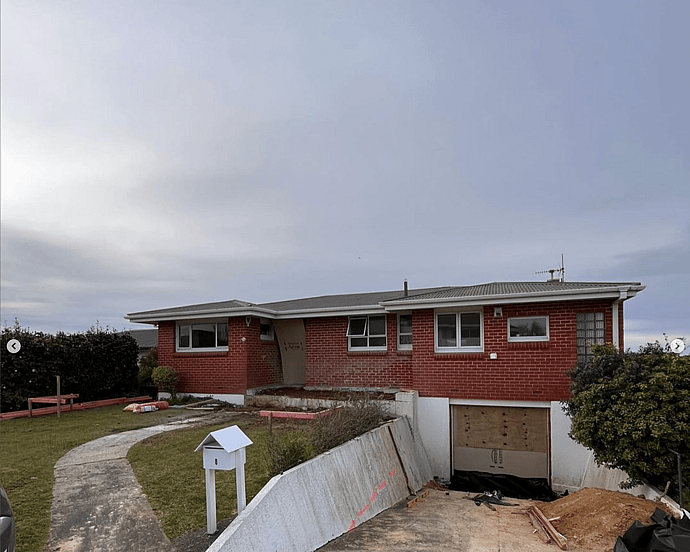 Bungalow house renovation and extension - before