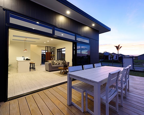 Papamoa spacious house design - indoor outdoor flow