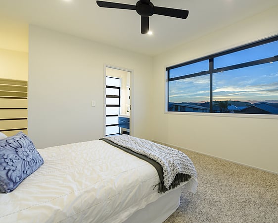 Papamoa spacious house design - master bedroom