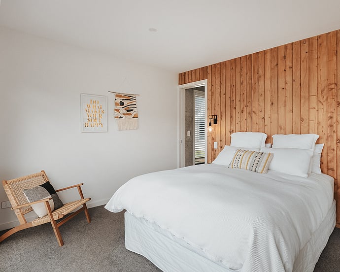 master bedroom macrocarpa feature wall
