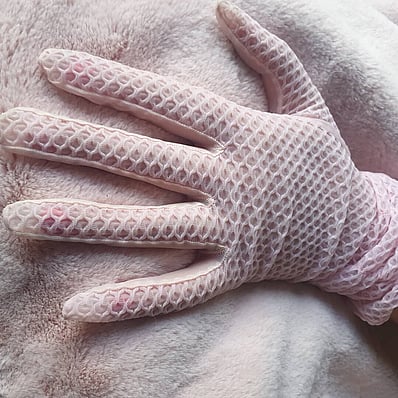 Retro Rummage have a large range of vintage, boho and retro accessories