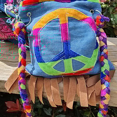 Retro Rummage have a large range of vintage, boho and retro bags