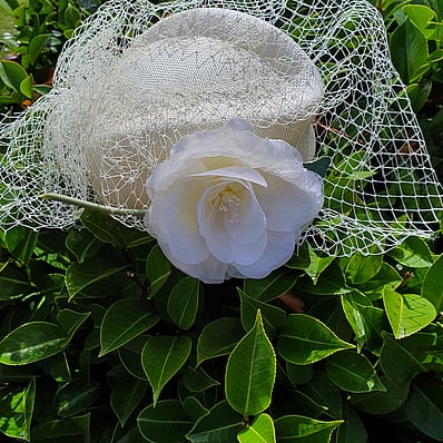 Retro Rummage have a large range of vintage, boho and retro fascinators