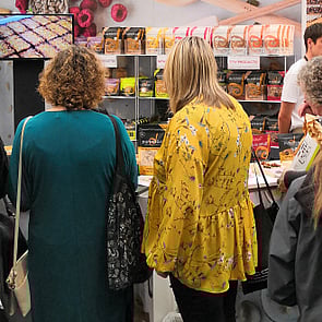 CASH OUT - There will be so much to see, eat & buy at the show! Don't worry if you are running low on cash, we have a cash out facility located near the Show Office.