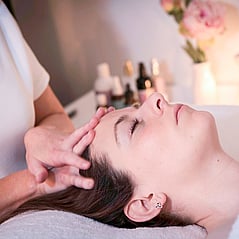 Facial Skin Treatment | Beauty Salon in Palm Springs, Papamoa, Tauranga