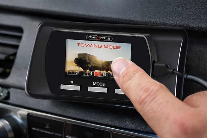 Easy Setup and Adjustments with iThrottle Throttle Controller