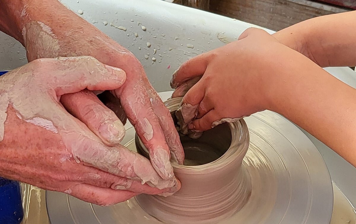 The Waikato Society of Potters Incorporated logo