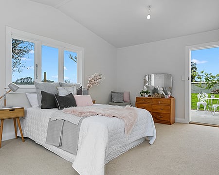 Interior images of Oakshott Road, renovated home by Whitechurch Construction, Waikato residential builders.