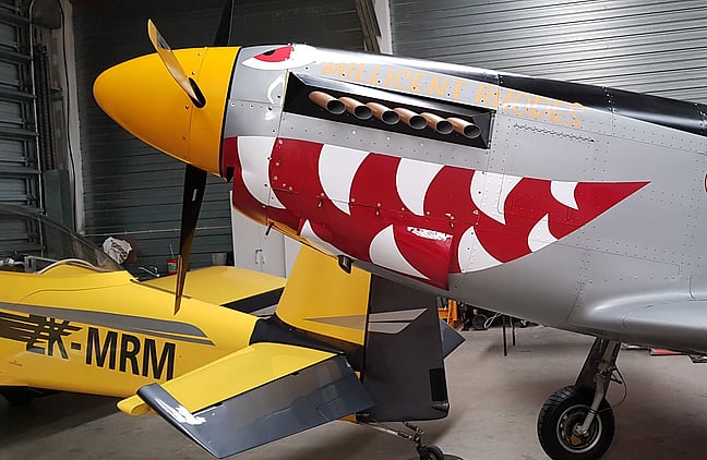 light aircraft servicing