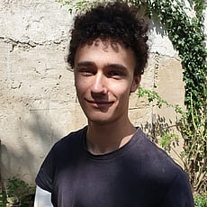 Sam shelter for ukraine volunteer