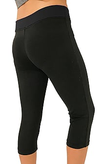 Agile 3/4 Leggings - $35.99 - - - - - - - - - - - - - - - - - - - -ADD TO CART >