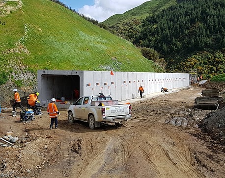 Preco culvert, Transmission Gulley