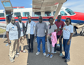 Surgeon opens eyes to education in South Sudan