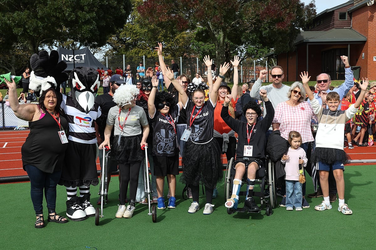 Disability Sport & Recreation Hawke's Bay Incorporated logo