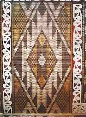 Taniko - - Pattern used by women to decorate dress - representing femininity.