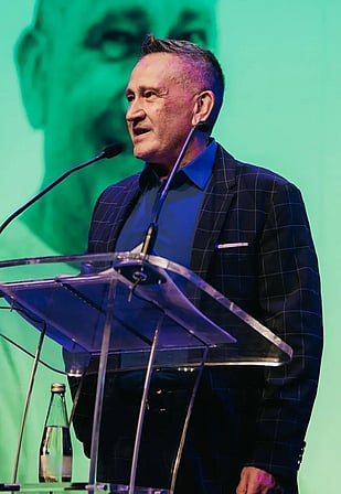 Professional coach, rodger clmap