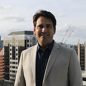 Simon Bridges, Chief Executive of the Auckland Business Chamber leads the high profile lawyer team vs celebrity team in the Rotary Club of Downtown Auckland Battle of the Suits