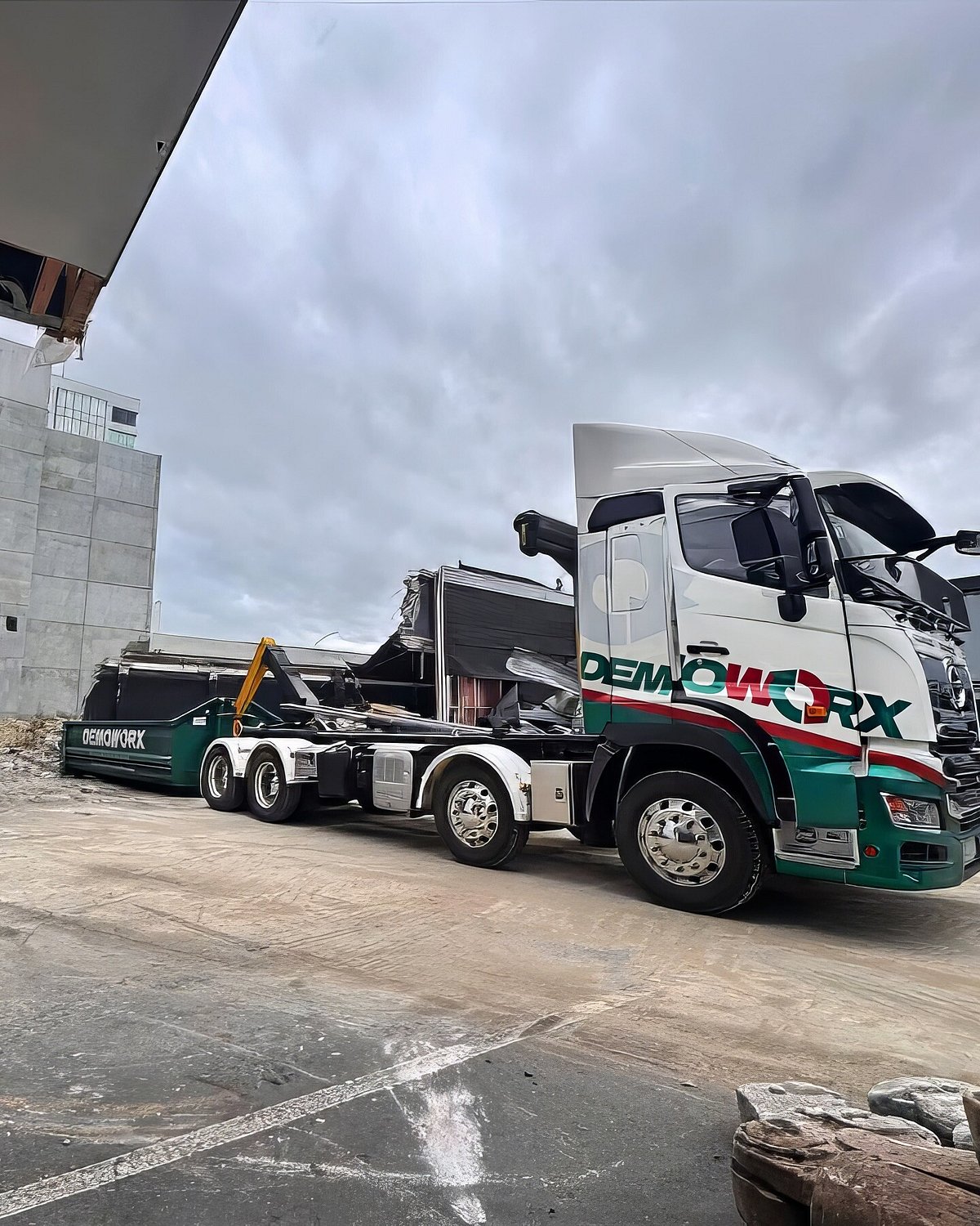 Demoforce Waikato Demolition Experts | Reliable Transparent | Demoworx | Demoworx