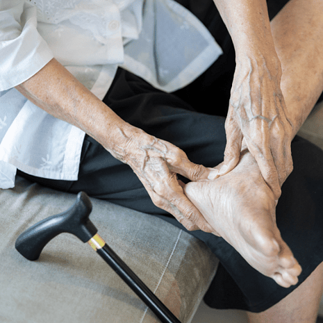 Specialist podiatry care for heel spurs and chronic heel pain with orthotics, cushioning, and shockwave therapy at Foot Foundation