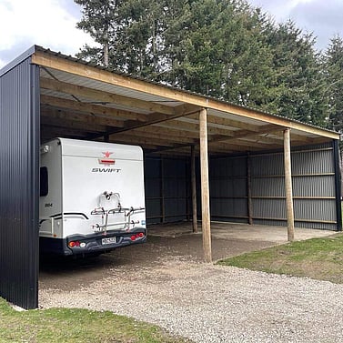 large 3 bay shed to fit Caravan