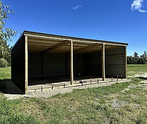3 bay Pole shed loburn