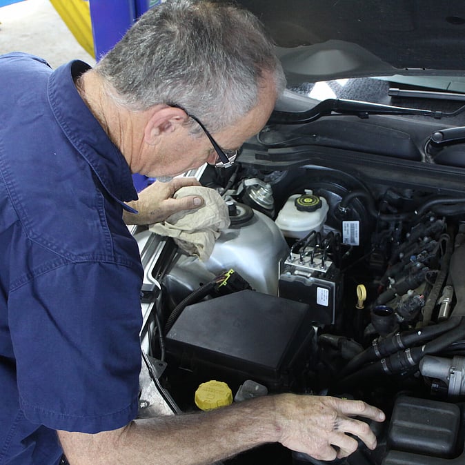Kihikihi Garage, your vehicle mechanics on Leslie Street. Car repairs, servicing, WOF's. Te Awamutu, Waikato. 