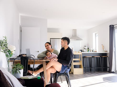 Client meeting discussing mortgage structure and lending options in Papamoa