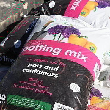 Revtial organic potting mix