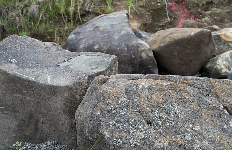 Feature Boulders Page