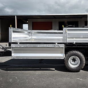 Global Tip Trailer Side Panel