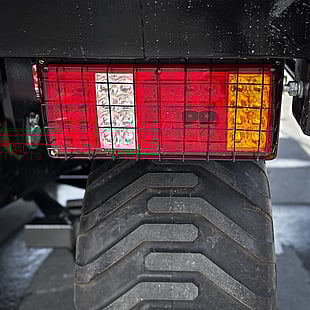 Global Tip Trailer Brake Light