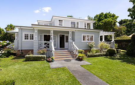 245 Bankwood Road - ChartwellDEADLINE SALE - Tuesday 24th March @ 2:00pm