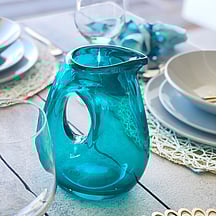 Tablescape styling by Julia Empson, Interior designer and stylist. Waikato, New Zealand