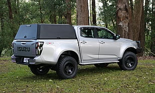 Featuring an ARB Summit Bull Bar, Revo Winch, Night Hawk 28" Lightbar, ARB Recovery Points, OME Suspension Upgrade, 310 CON 6 Method Wheels & Mickey Thompson ATZ P3 Tyres