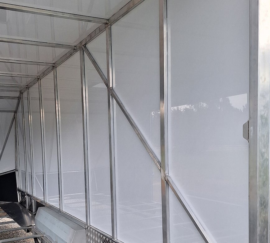 aluminum enclosed trailer